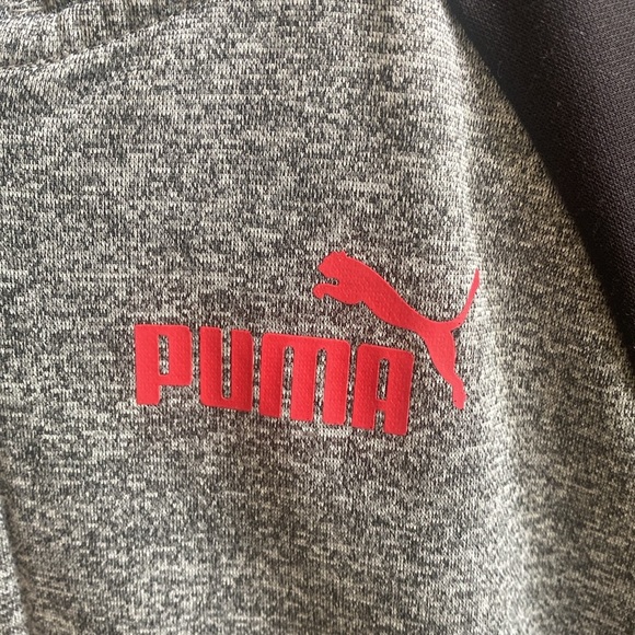 Puma Size 7 Kids Hoody - Picture 2 of 6